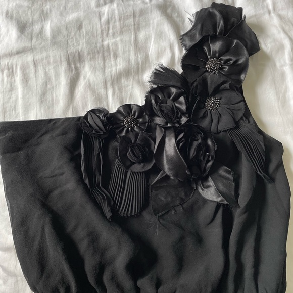 One shoulder blouse - Picture 2 of 7